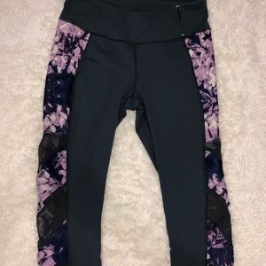 Calia by Carrie Underwood Capri athletic pants